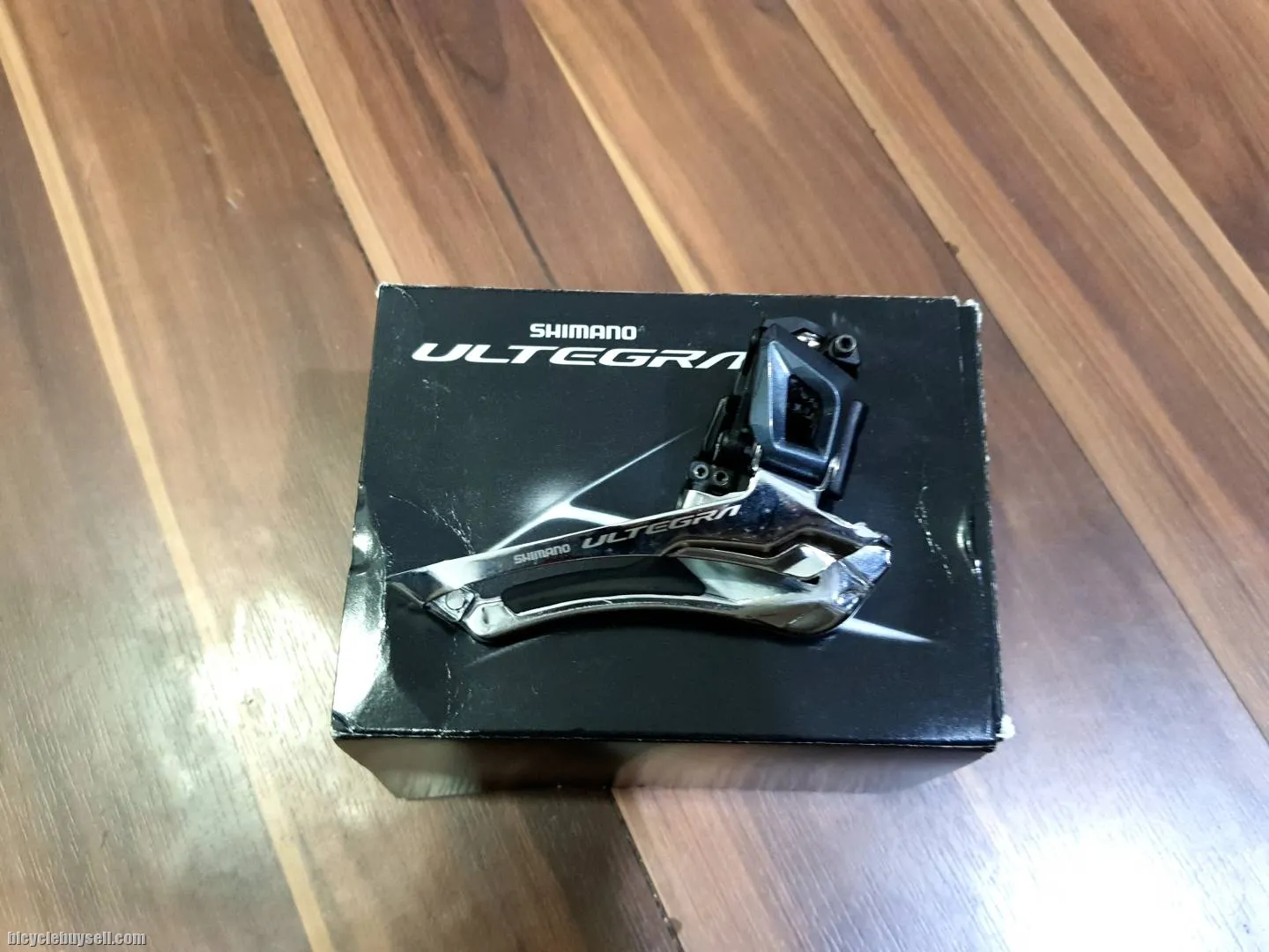(SOLD) ULTEGRA Front derailleur