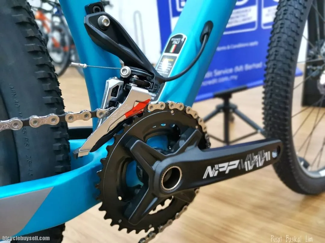 Trinx V1000 Pro 29 Carbon MTB