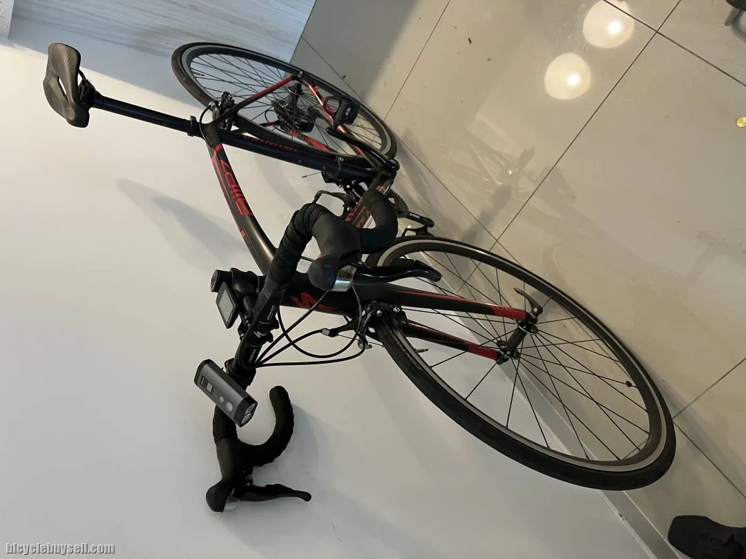 Road bike Specialized Allez Race for sale