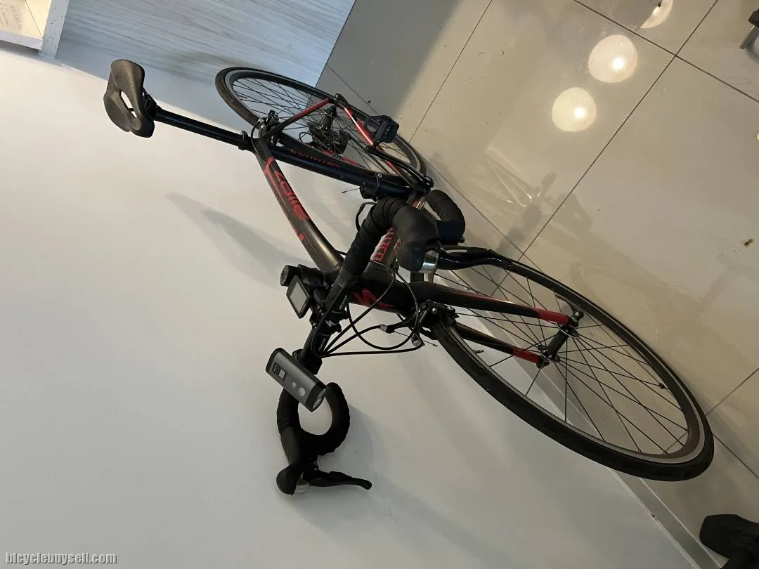 Road bike Specialized Allez Race for sale