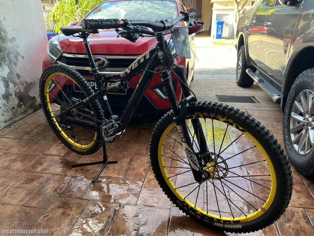 Yeti 575