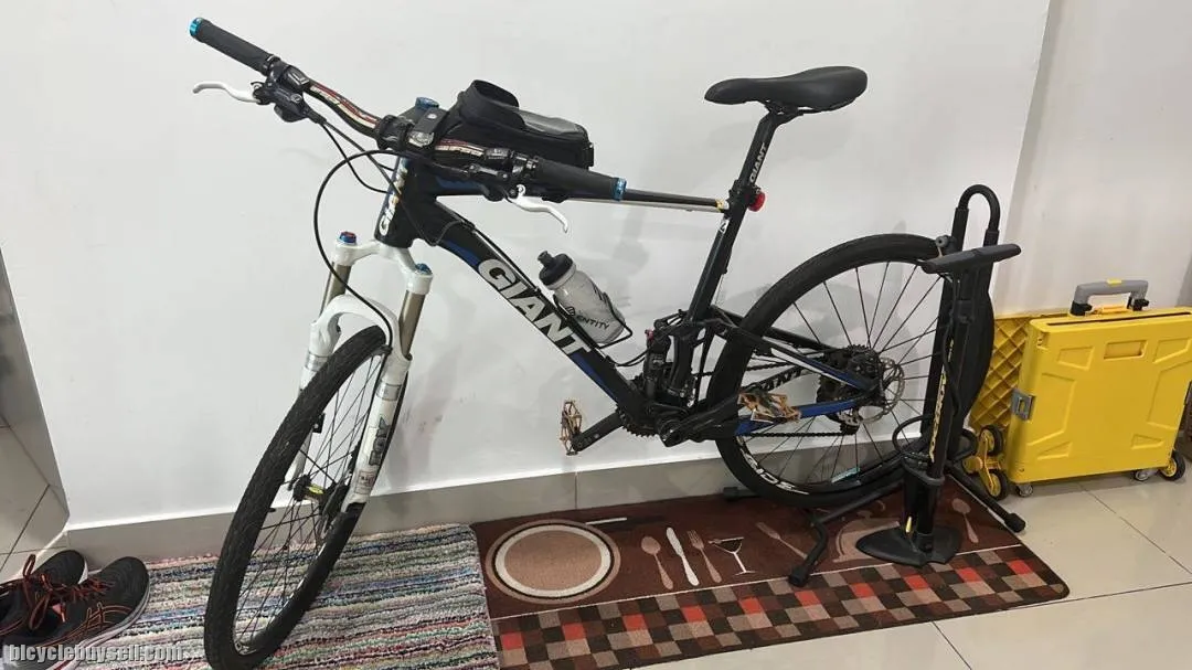 Giant Anthem X 2 4.0 Mountain Bike