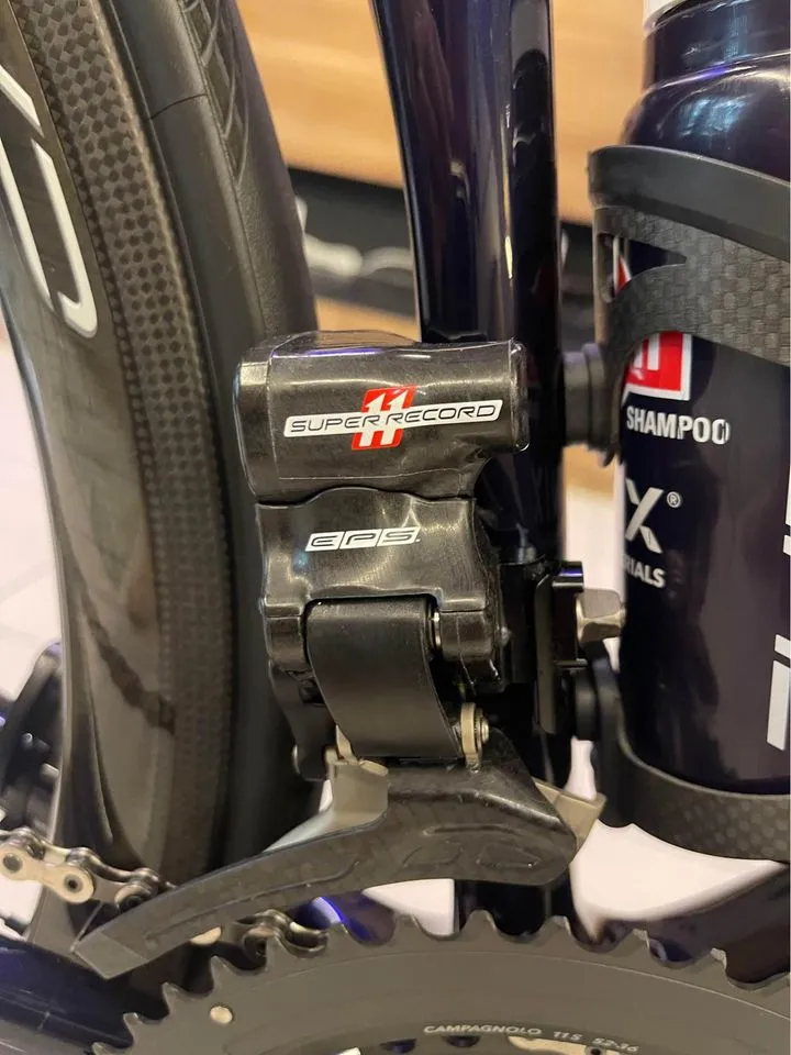 Canyon Ultimate CF SLX 9 Movistar Limited model 2021 December purchase 6year warranty RM 12,500frame