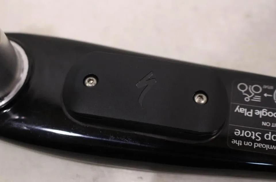Original genuine Speacialized S-works power meter crankset 172.5mm , dual side leg measurement .BB30
