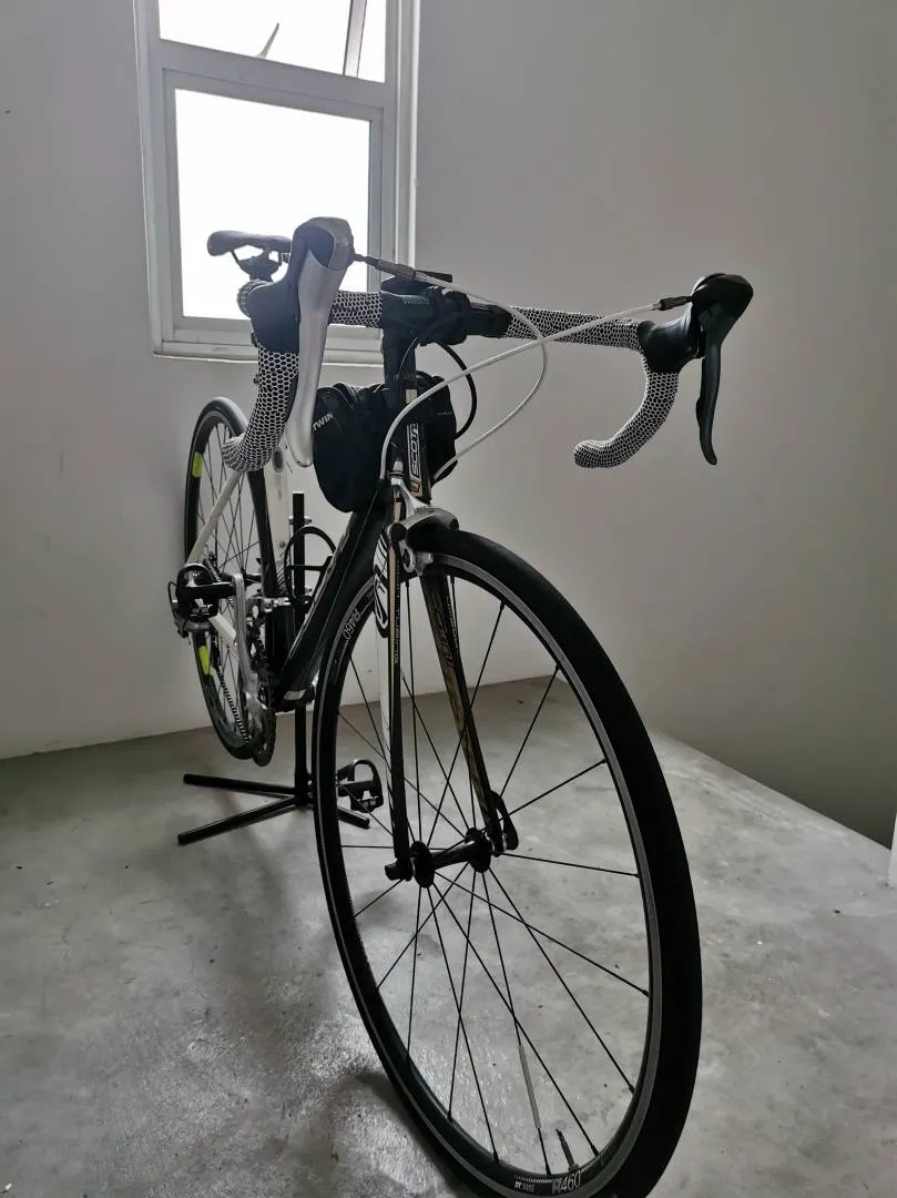 2010 Used Scott Speedster  2x9s (18s) 700c Road Bike