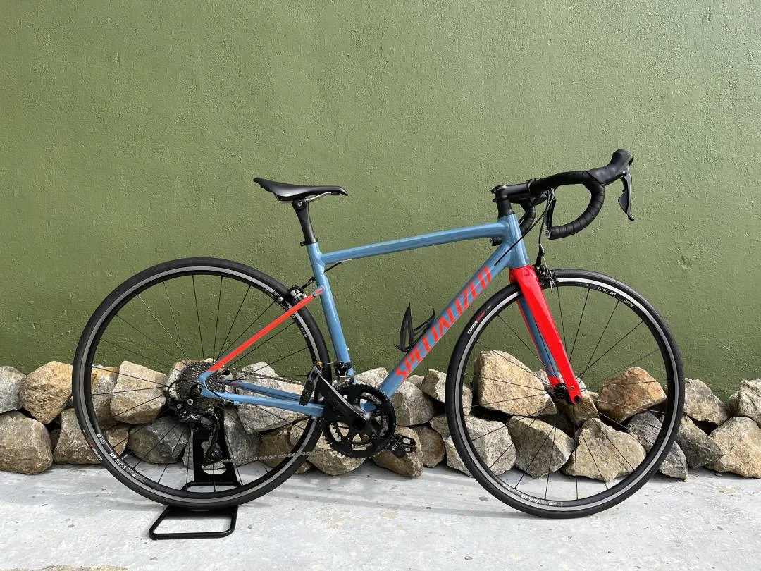 Jackpot Item: Specialized Allez Elite Sprint 2019 Rocket Red Rare Colour