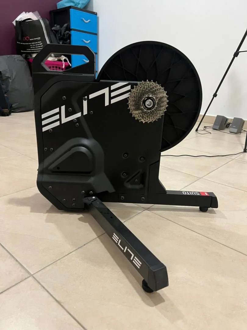 ELITE SUITO 10/9 LIKE NEW MOC USE ONLY FULL SET