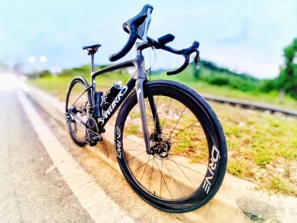S-Works Tarmac SL6 Frameset (disc brake) with Alpinist Cockpit Handlebar