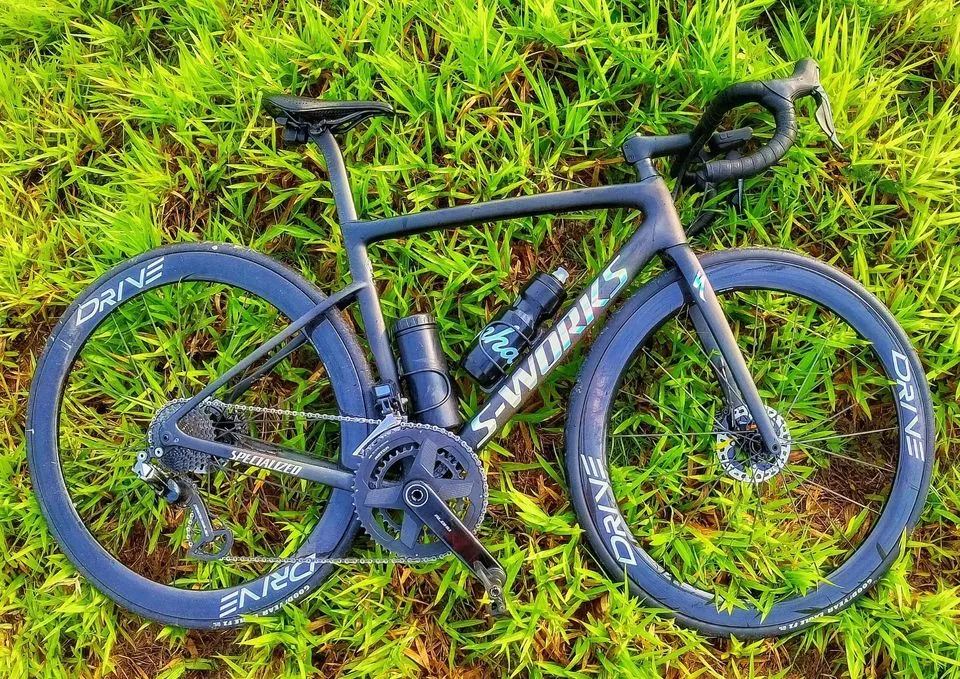 S-Works Tarmac SL6 Frameset (disc brake) with Alpinist Cockpit Handlebar