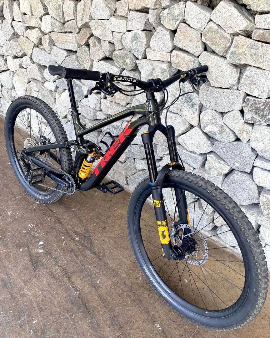 Trek Slash 7 22