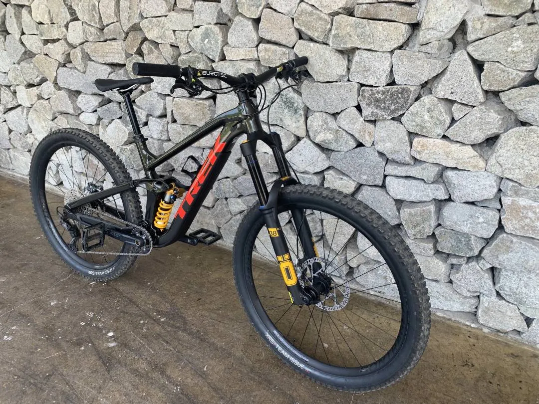 Trek Slash 7 22