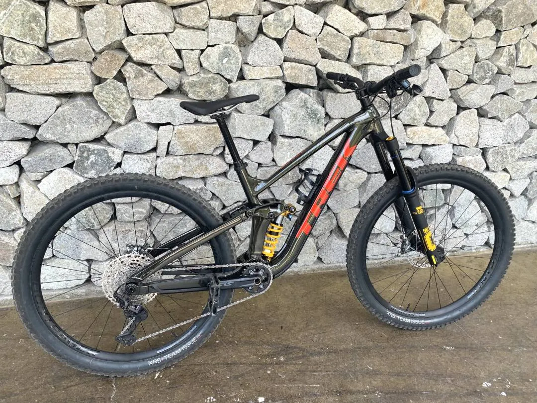 Trek Slash 7 22