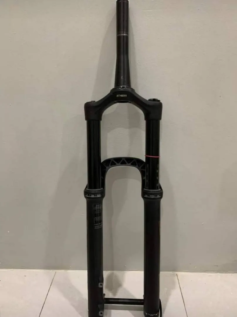Rockshox Lyric 27.5
