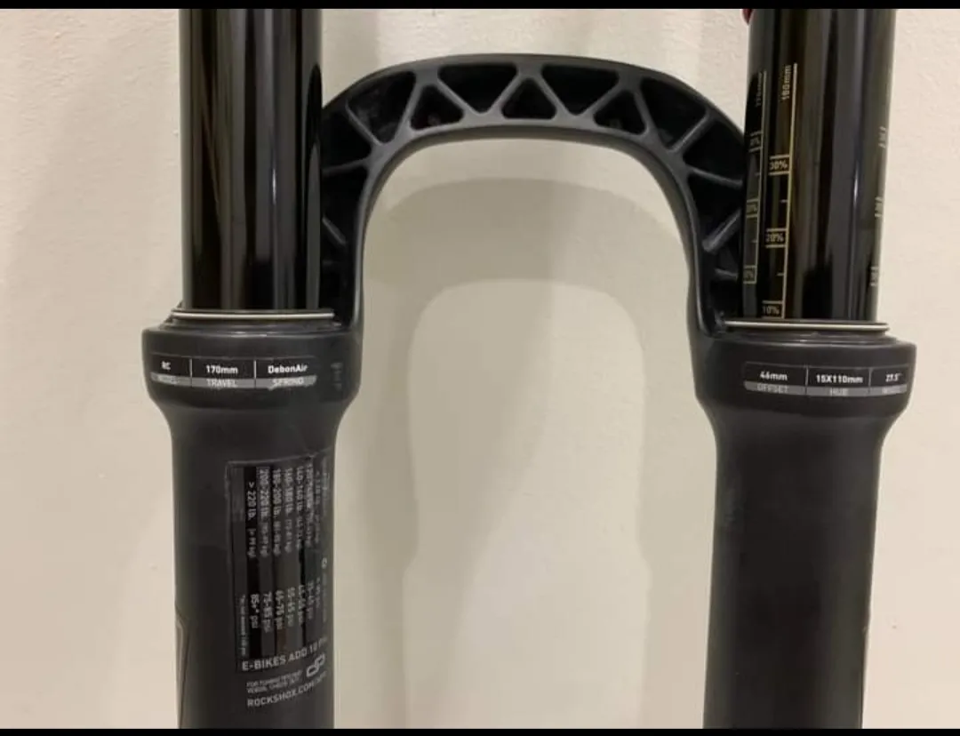 Rockshox Lyric 27.5