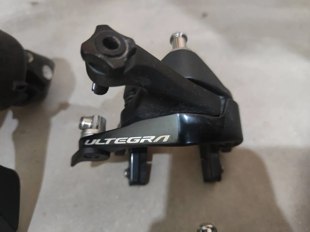 Ultegra R8000 Shifter, RD, FD &amp; break set