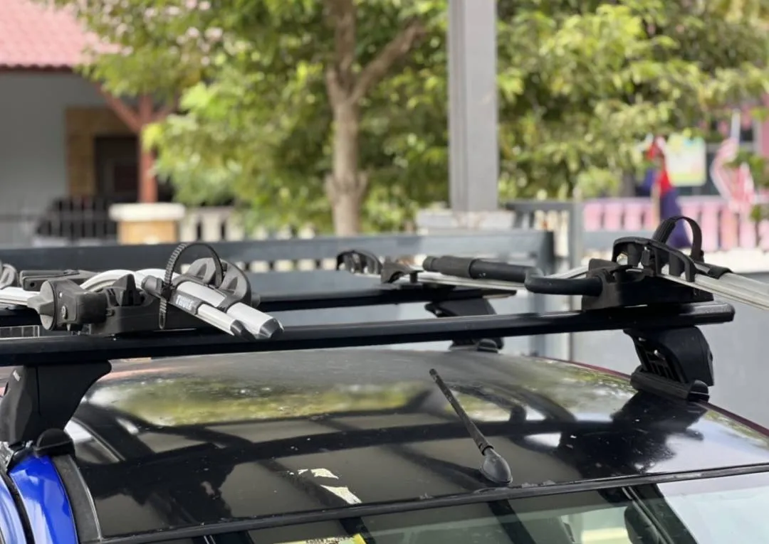 Roof rack and Thule bicycle rack