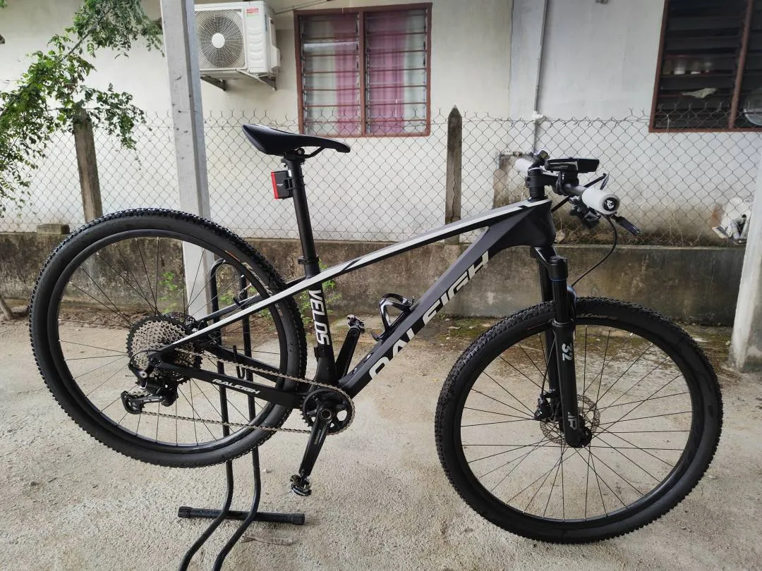 2021 raleigh velos carbon 29er size s