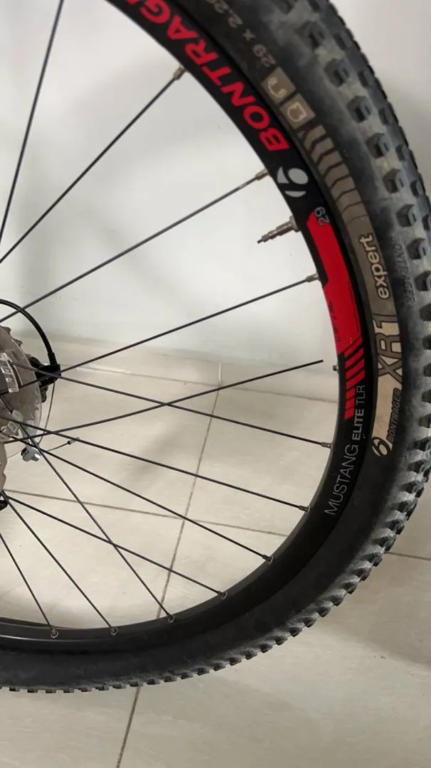 SL5 Mountain bike