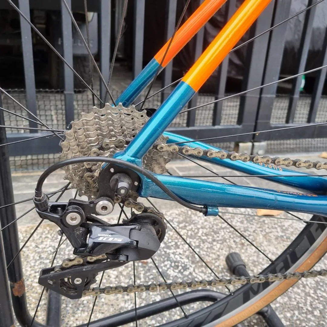 Road bike megamo zircon lightweight frame