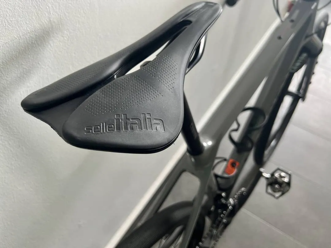SOLD! Canyon Grizl CF SL 6 size XS ( 166cm - 172cm ) Carbon Gravel GRX 400 GS