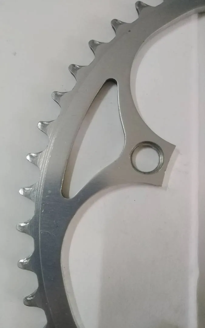 Shimano 600 Arabesque 52t chainring
