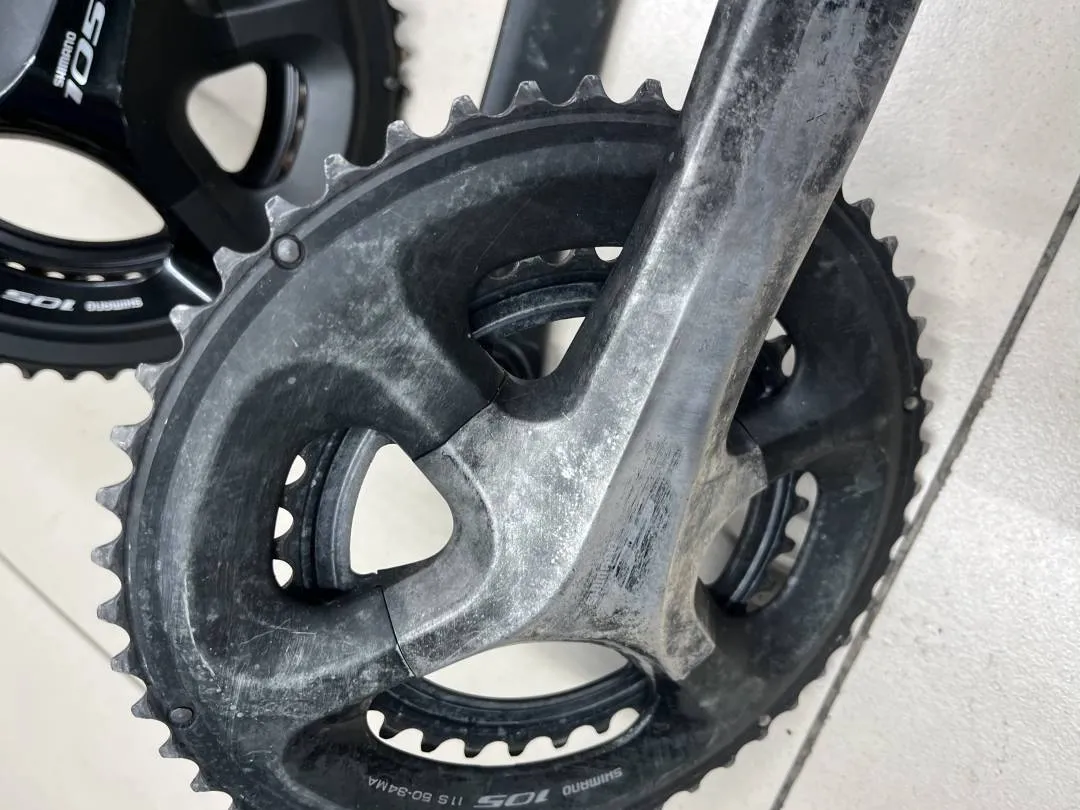 SOLD SOLD SOLD OUT OF STOCK Shimano 105 R5800 crankset