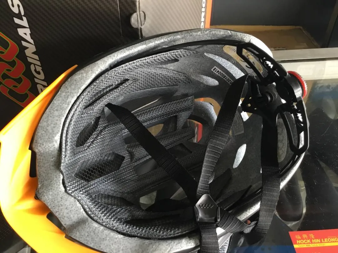 C Originals Genesis Pro Helmet - 54-58cm (free pos w.m)