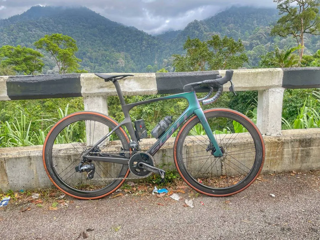 SCOTT FOIL 10 2021 Frameset w handlebar