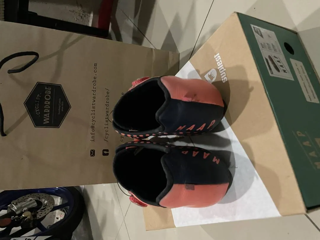 MAAP x Suplest Roadbike Shoes Size 42