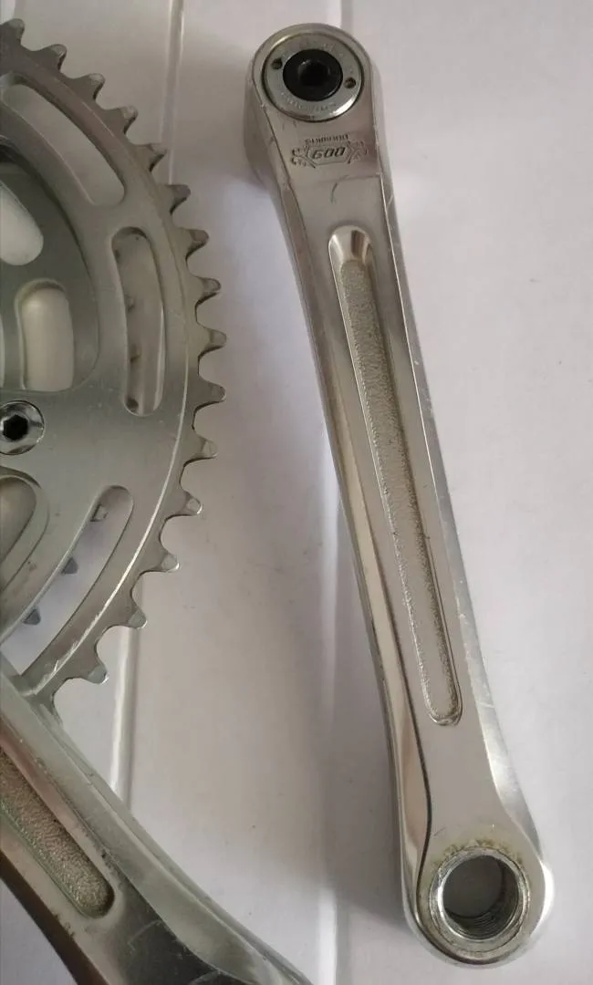 Shimano 600 Arabesque Crankset Vintage