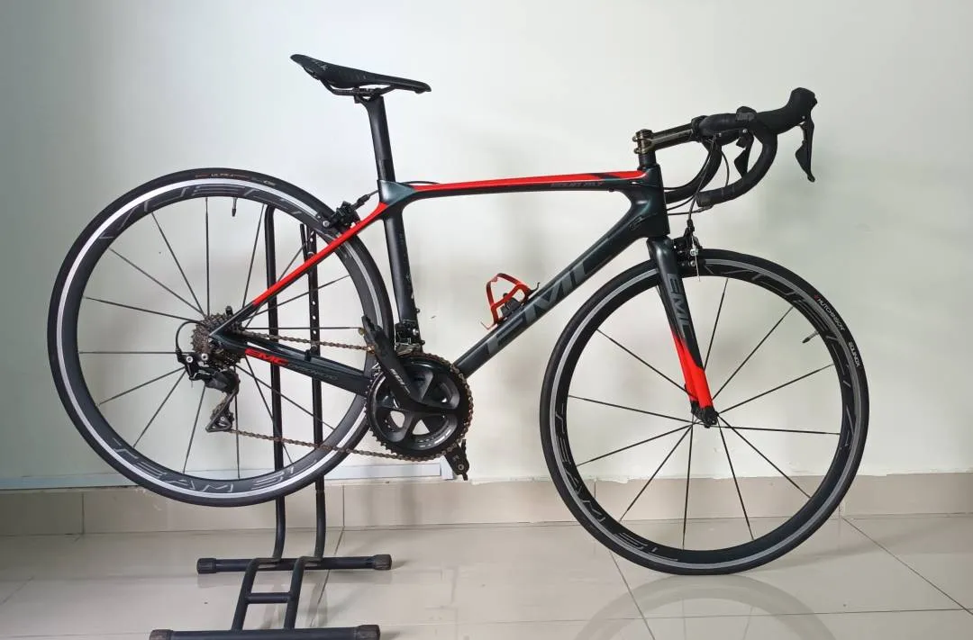 Carbon roadbike EMC R1.7