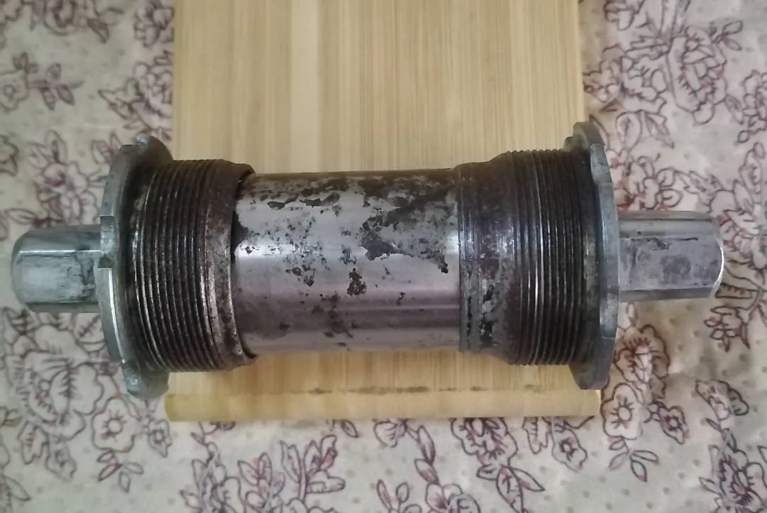Campaqnolo Bottom Bracket 1.37 x 24 English Vintage