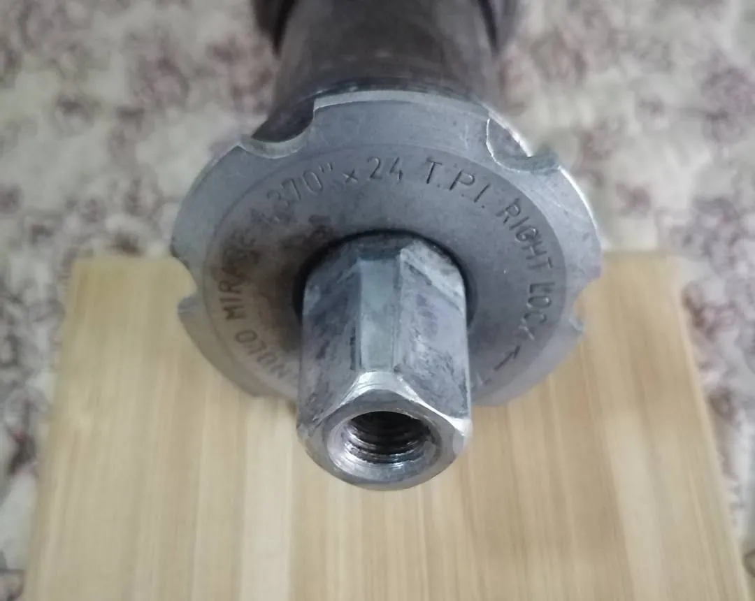 Campaqnolo Bottom Bracket 1.37 x 24 English Vintage
