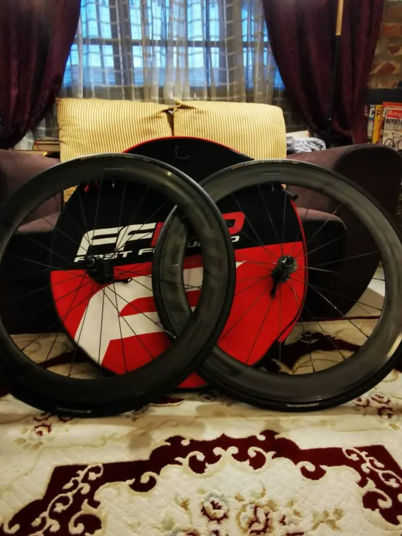 Used wheelsets FFWD F6R Limited Edition Matt Black 500 sets only available in the world