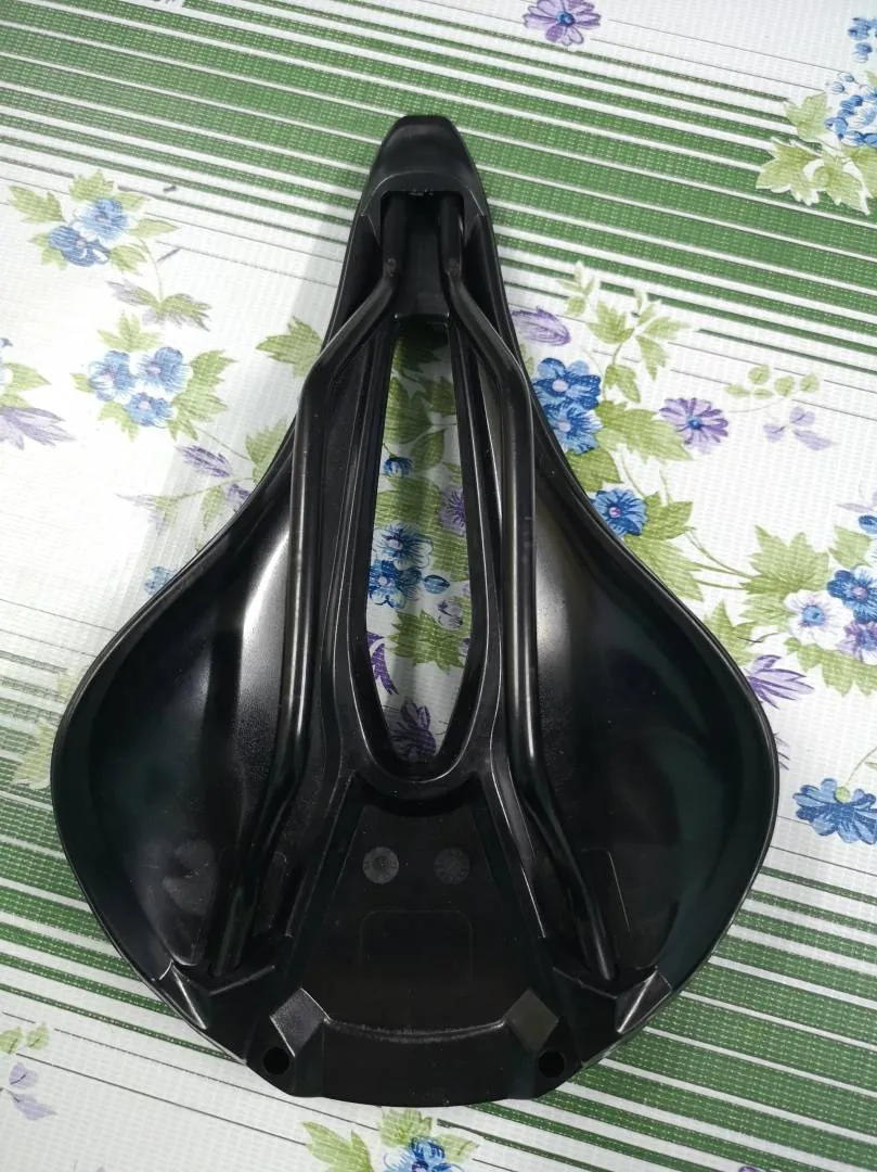 Power saddle