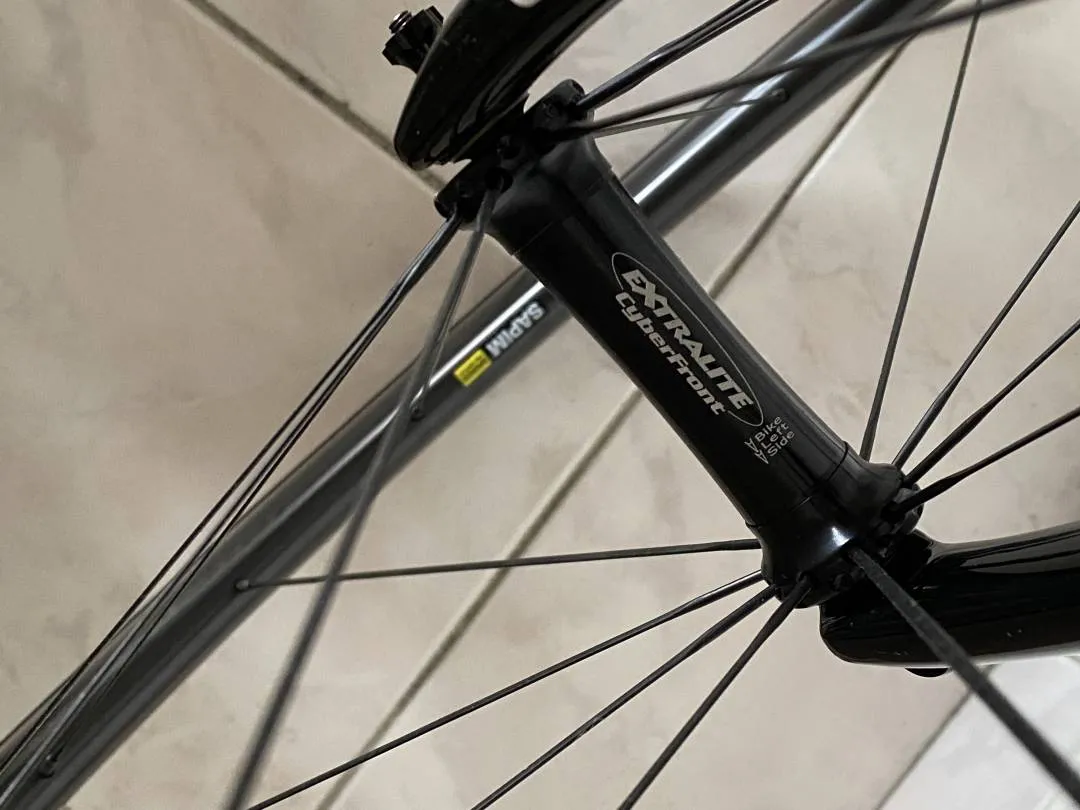 Farsports Kaze 45mm Extralite carbon wheelset