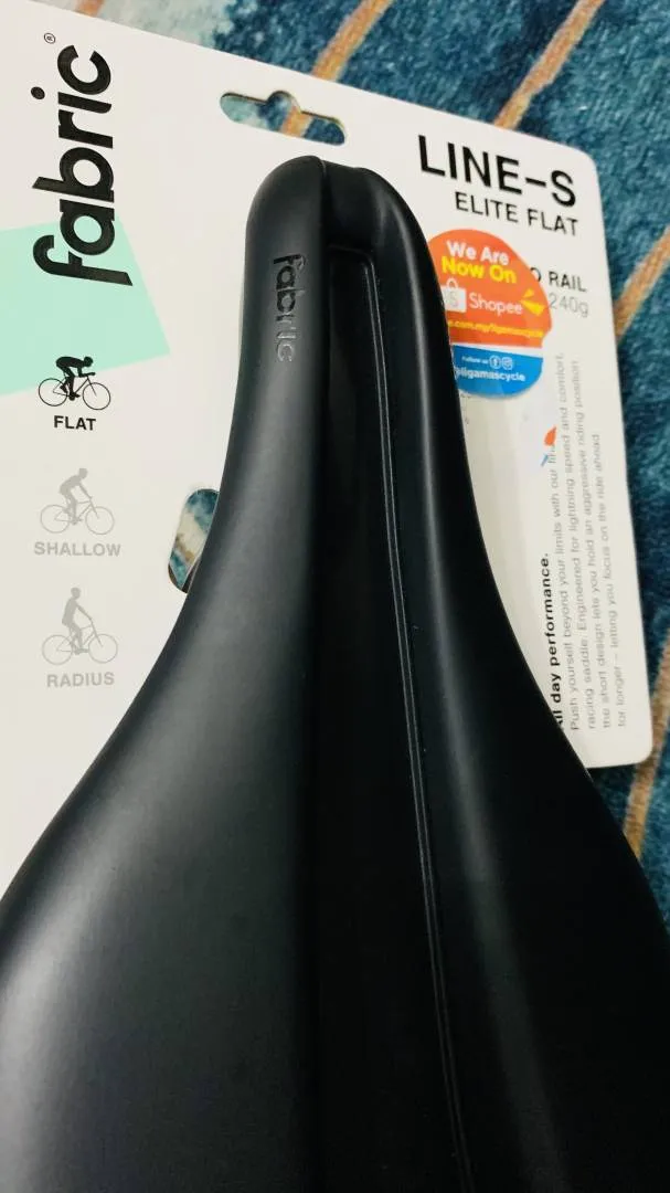 FABRIC Line-S Elite Flat Black CRO-MO Rail Saddle 142mm