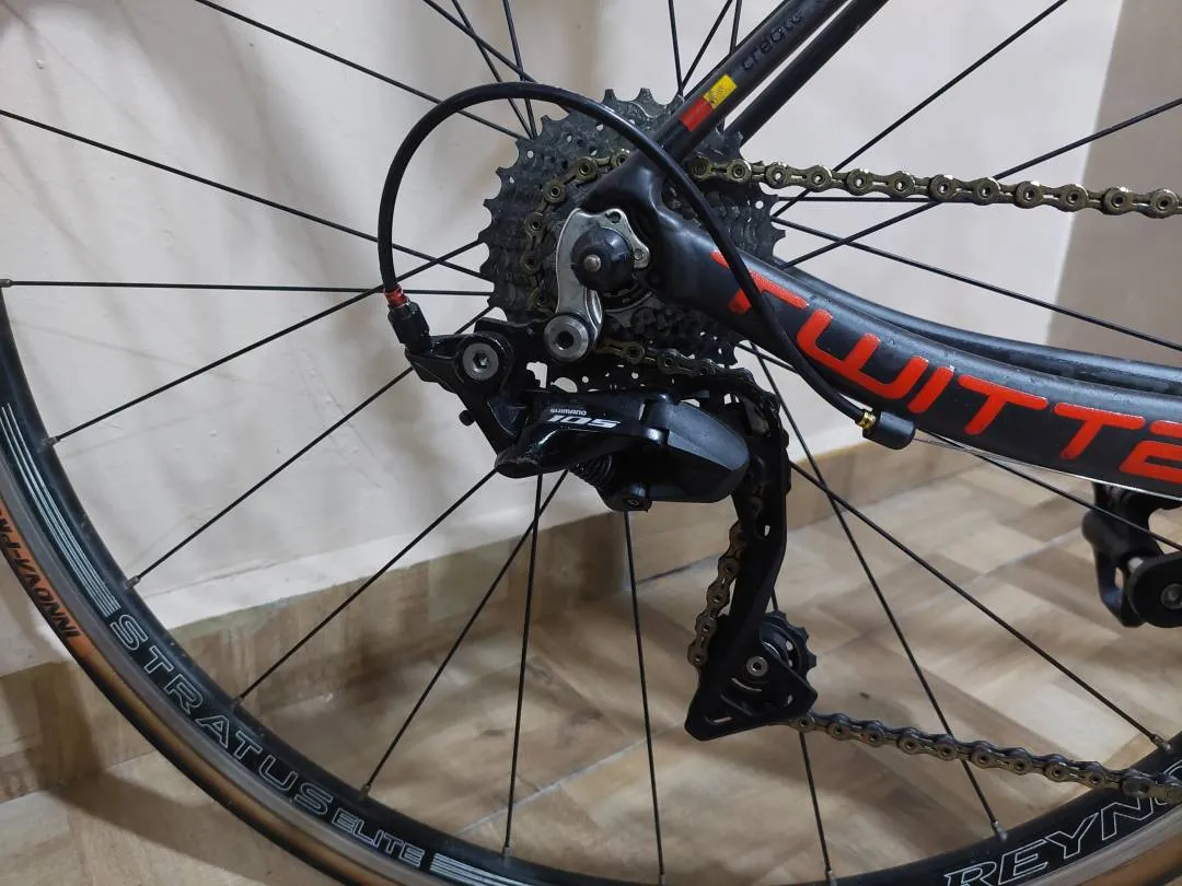Twitter R750 (2Ã—10 Shimano 105)