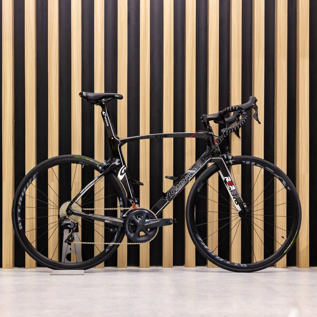 Gusto RCA 2.1 Aero Bike Used