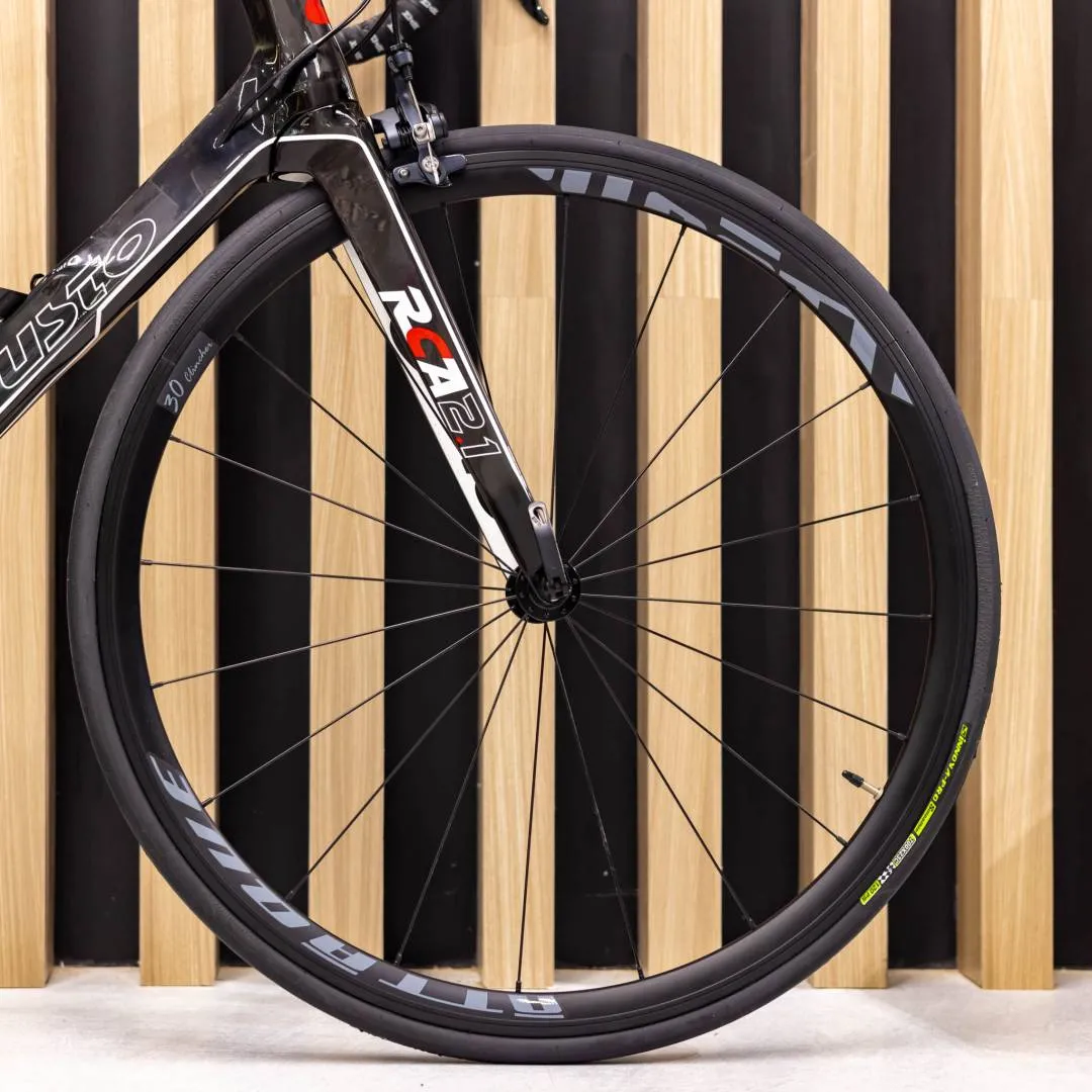 Gusto RCA 2.1 Aero Bike Used