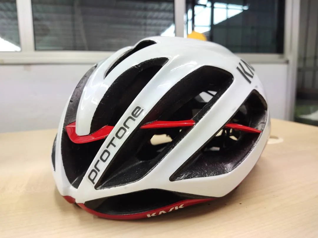 Kask protone size M