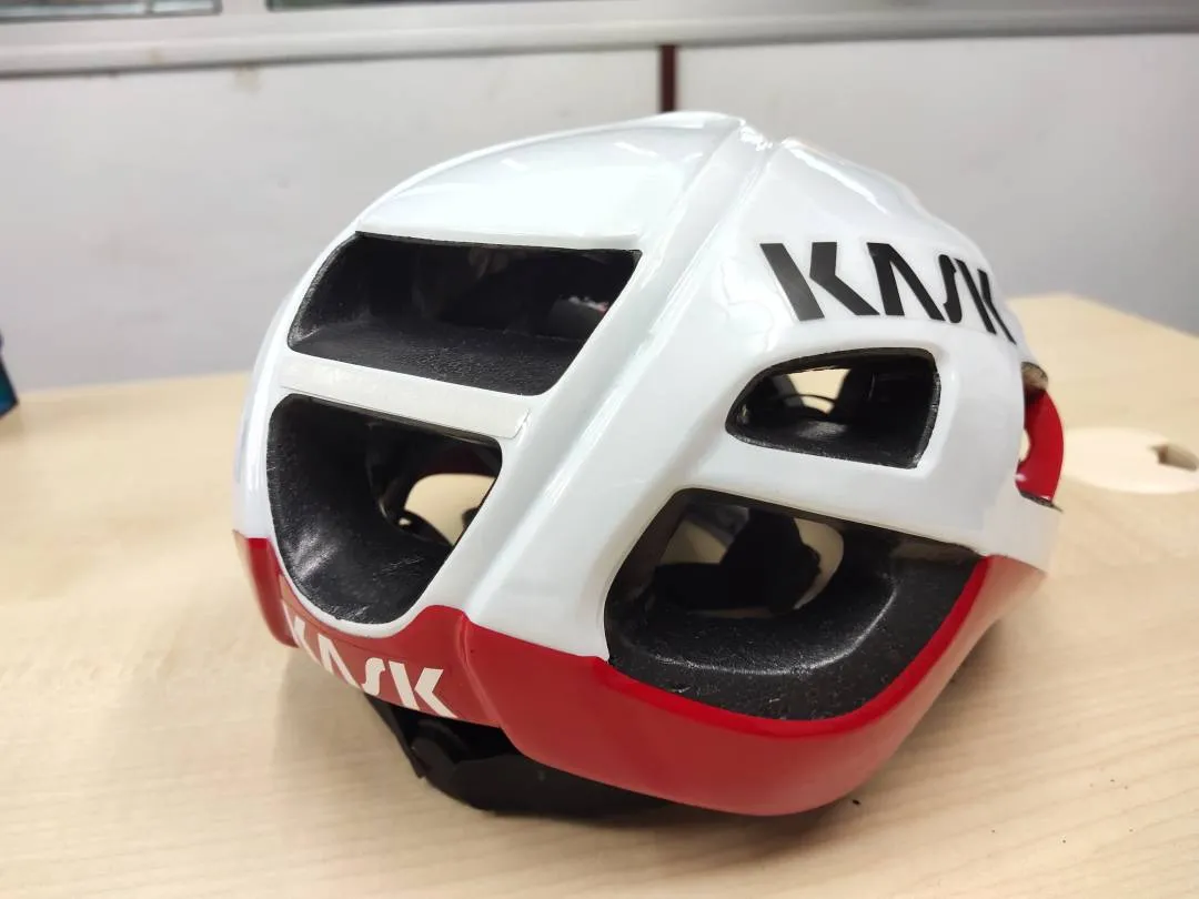 Kask protone size M