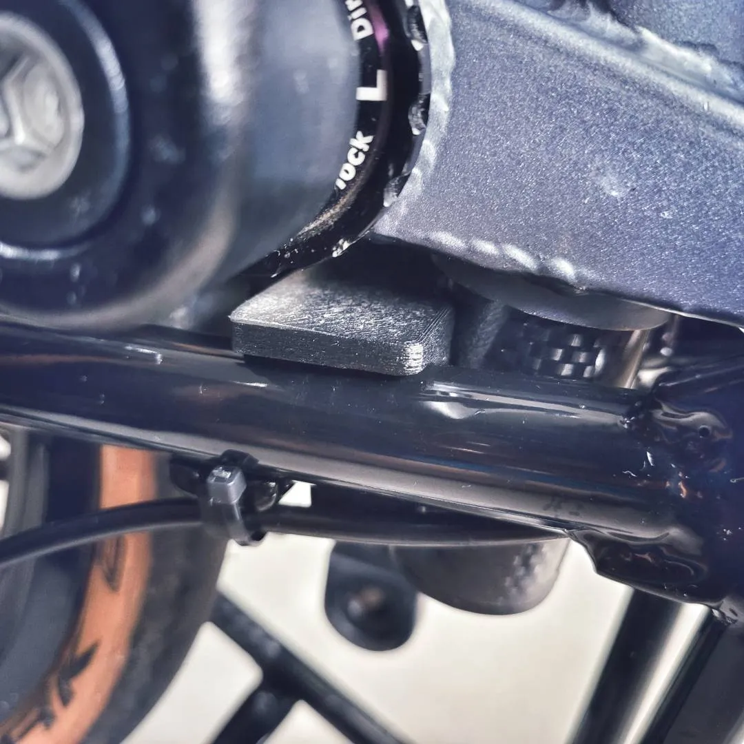 Brompton seatpost stopper retainer additional locking block (mid seatpost fold position)