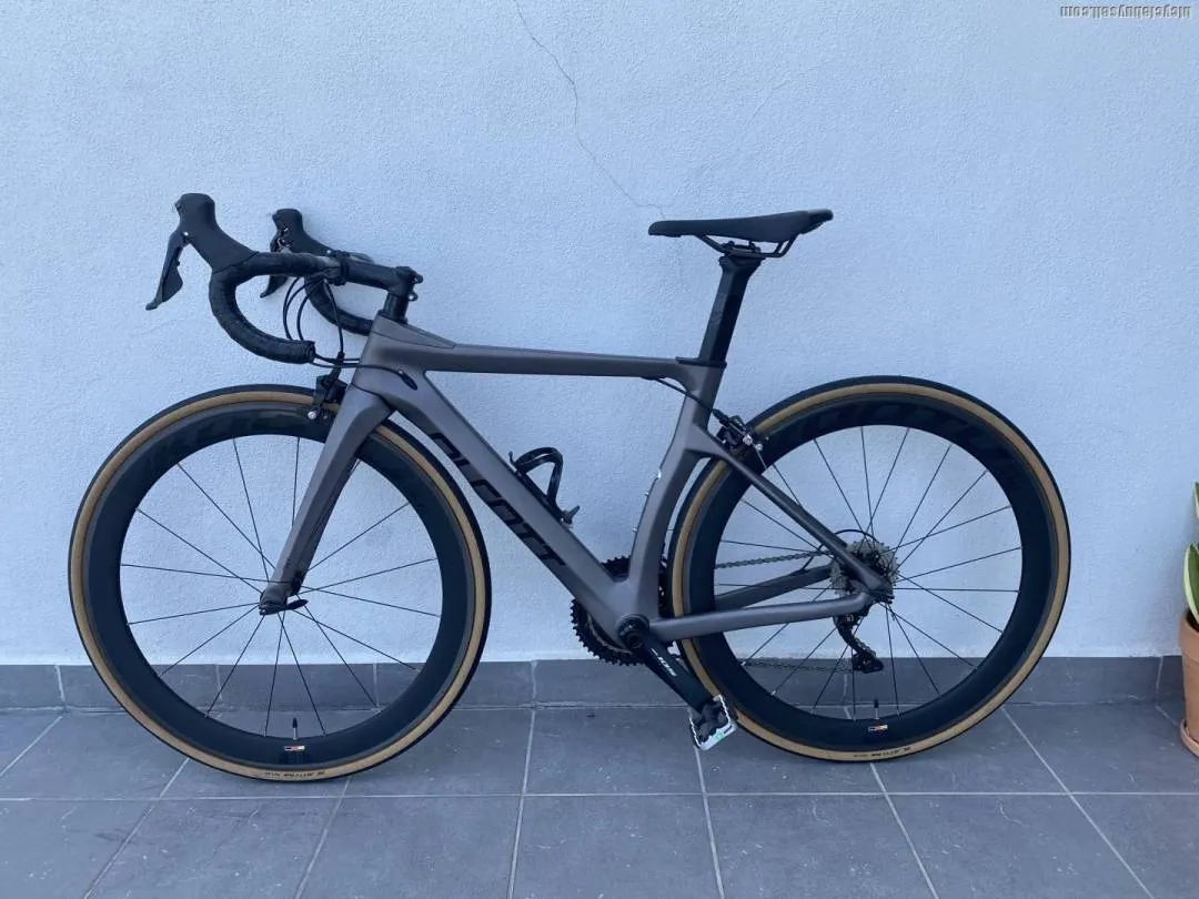 Alcott Zagota Silhouette (carbon frame &amp; carbon wheels)