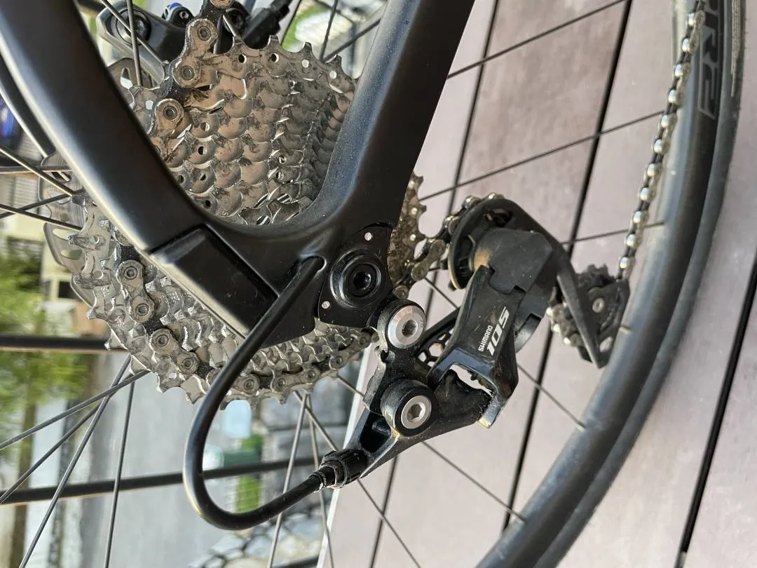 Giant Fastroad Advanced Asian Edition 2022