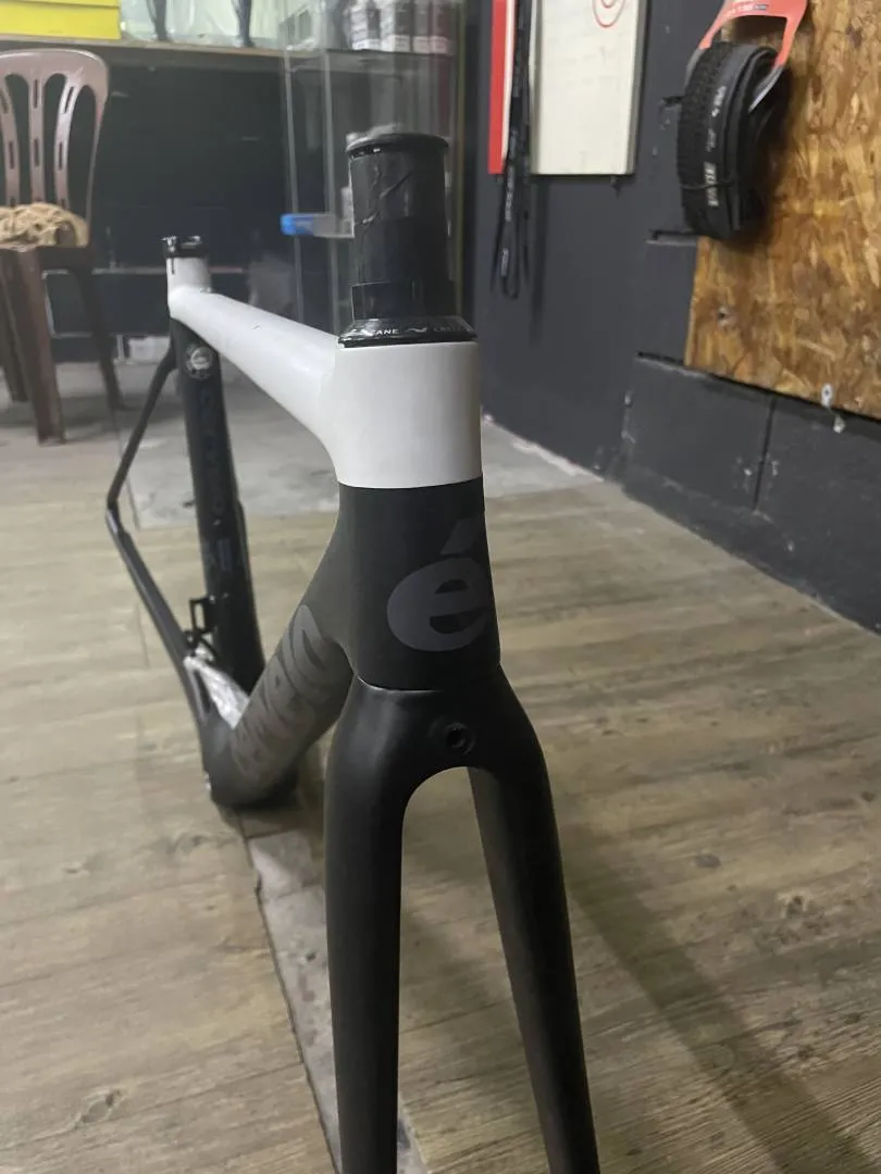 (SOLD)CERVELO R3 FRAMESET RIM BRAKE