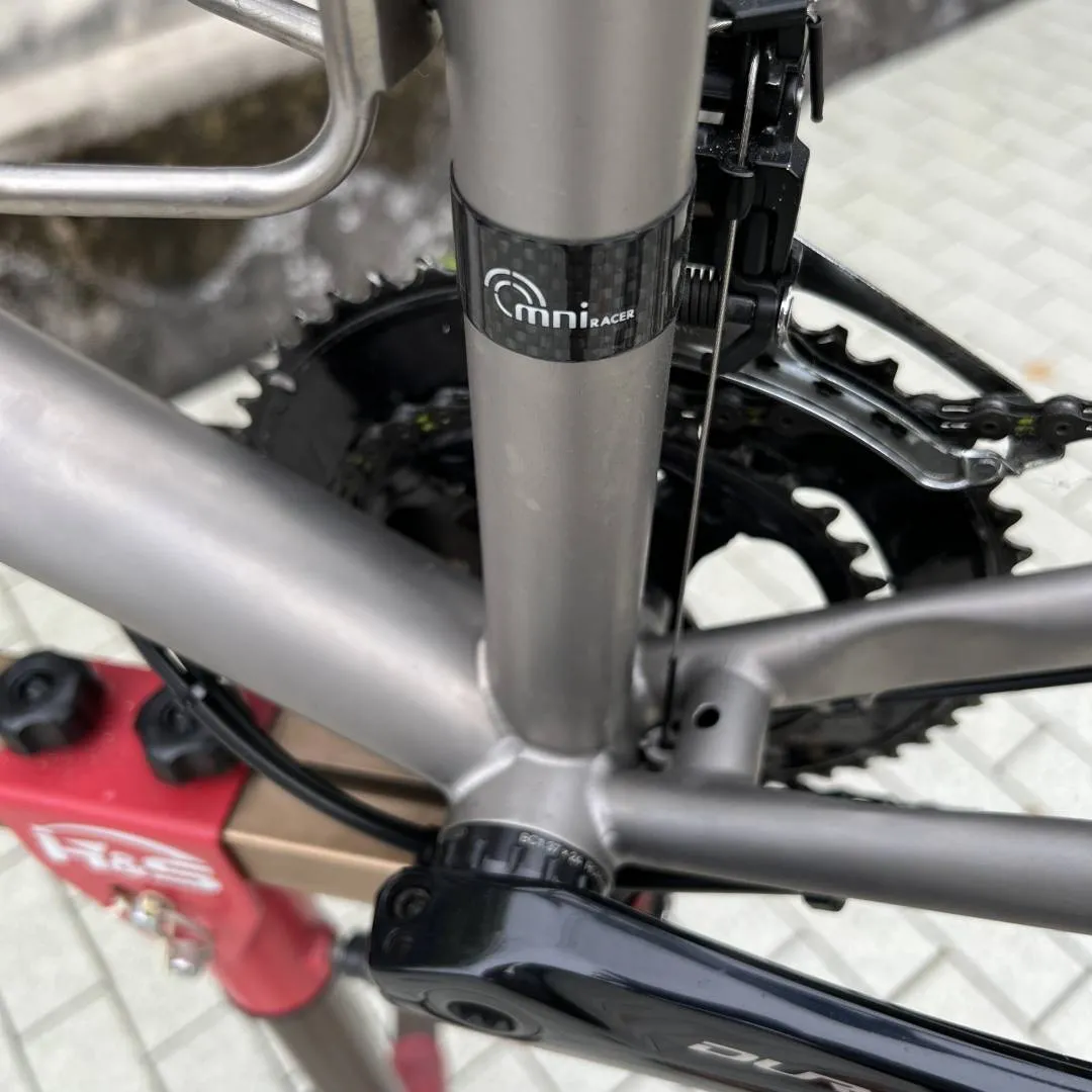 Kespor Opal Titanium, size 56cm
