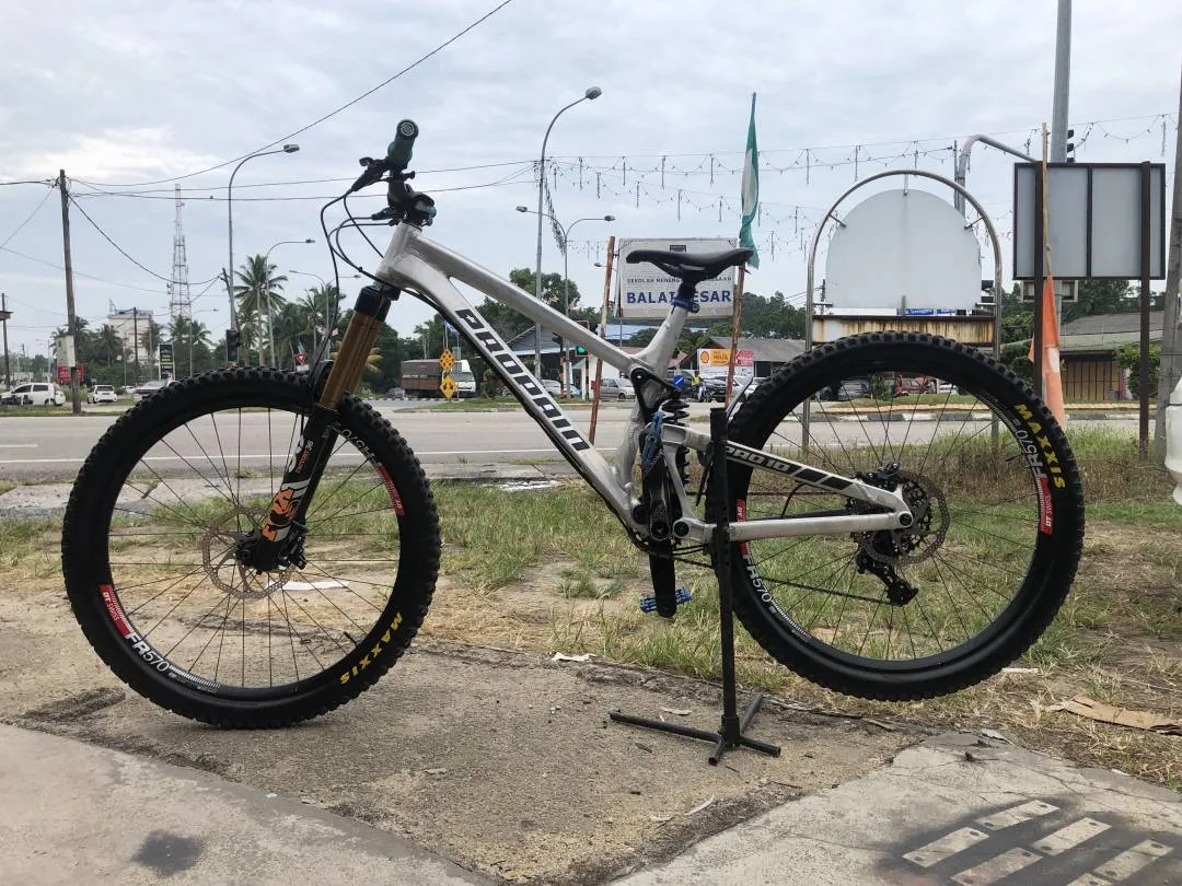 27.5â€ size M PROPAIN Spindrift Raw Aluminium