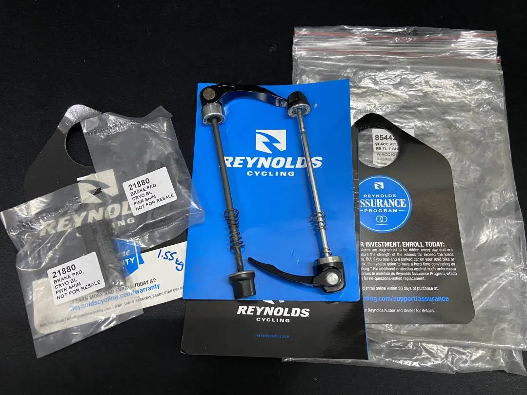 Reynolds AR 41 Carbon Wheelset (Rim Brake)