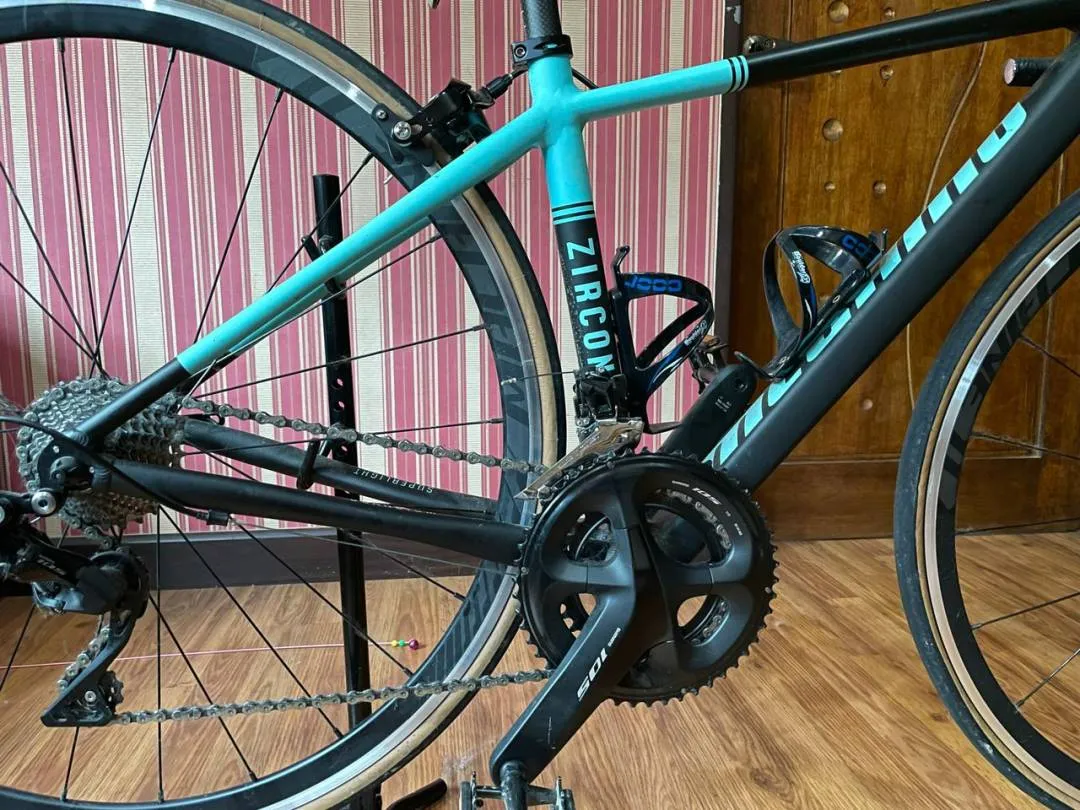 Road bike Megamo Zircon Scandium (Like New)